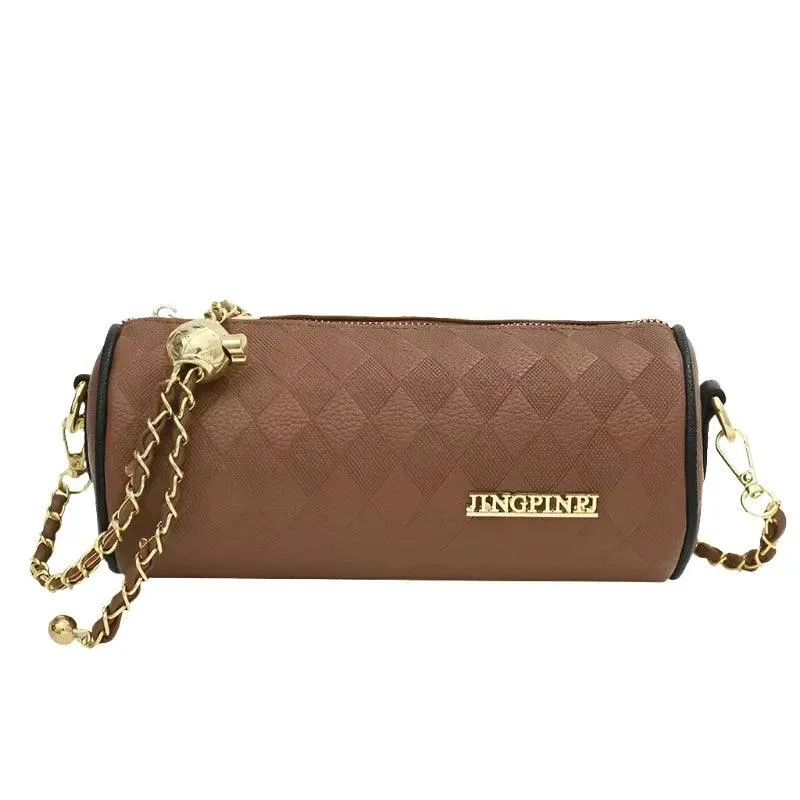 Chic Eco-Friendly Chain-Embellished Shoulder Bag