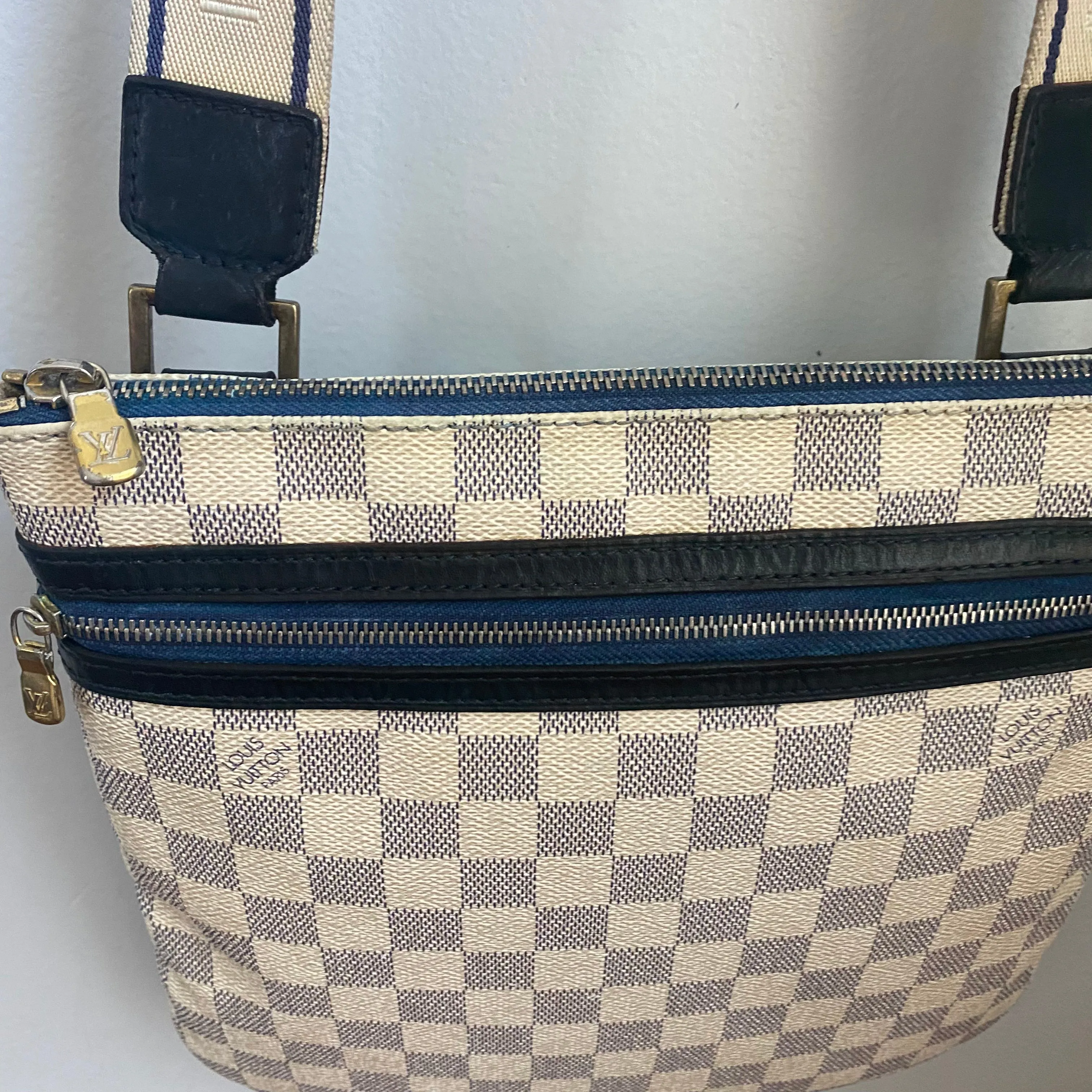 The Blue and White Swallow - Vintage Damier Azur Crossbody