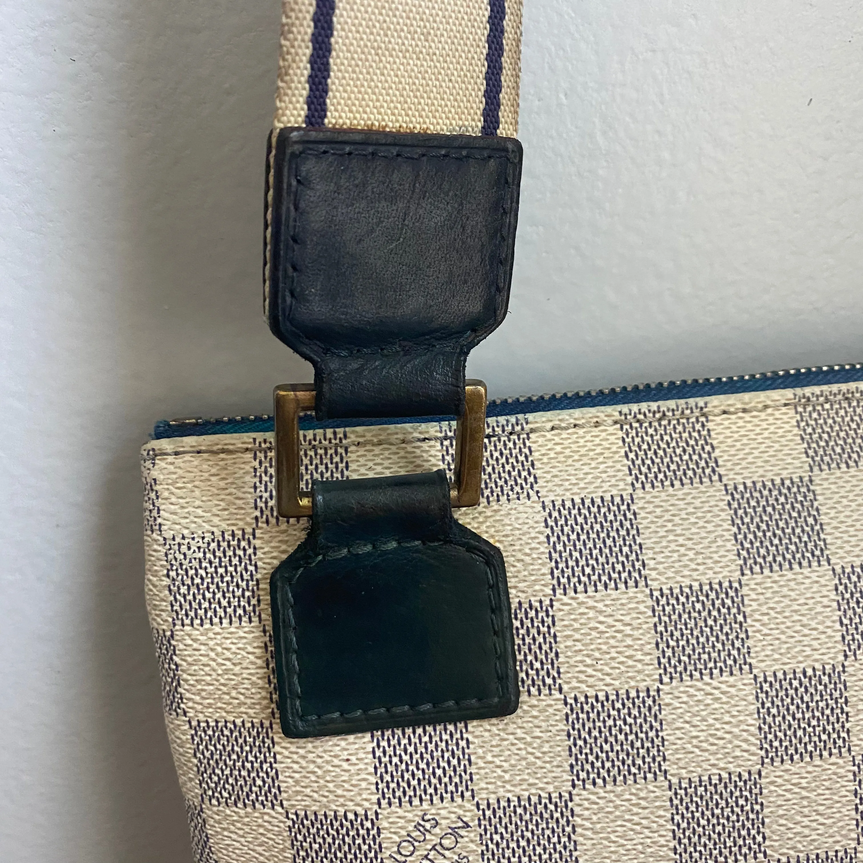 The Blue and White Swallow - Vintage Damier Azur Crossbody