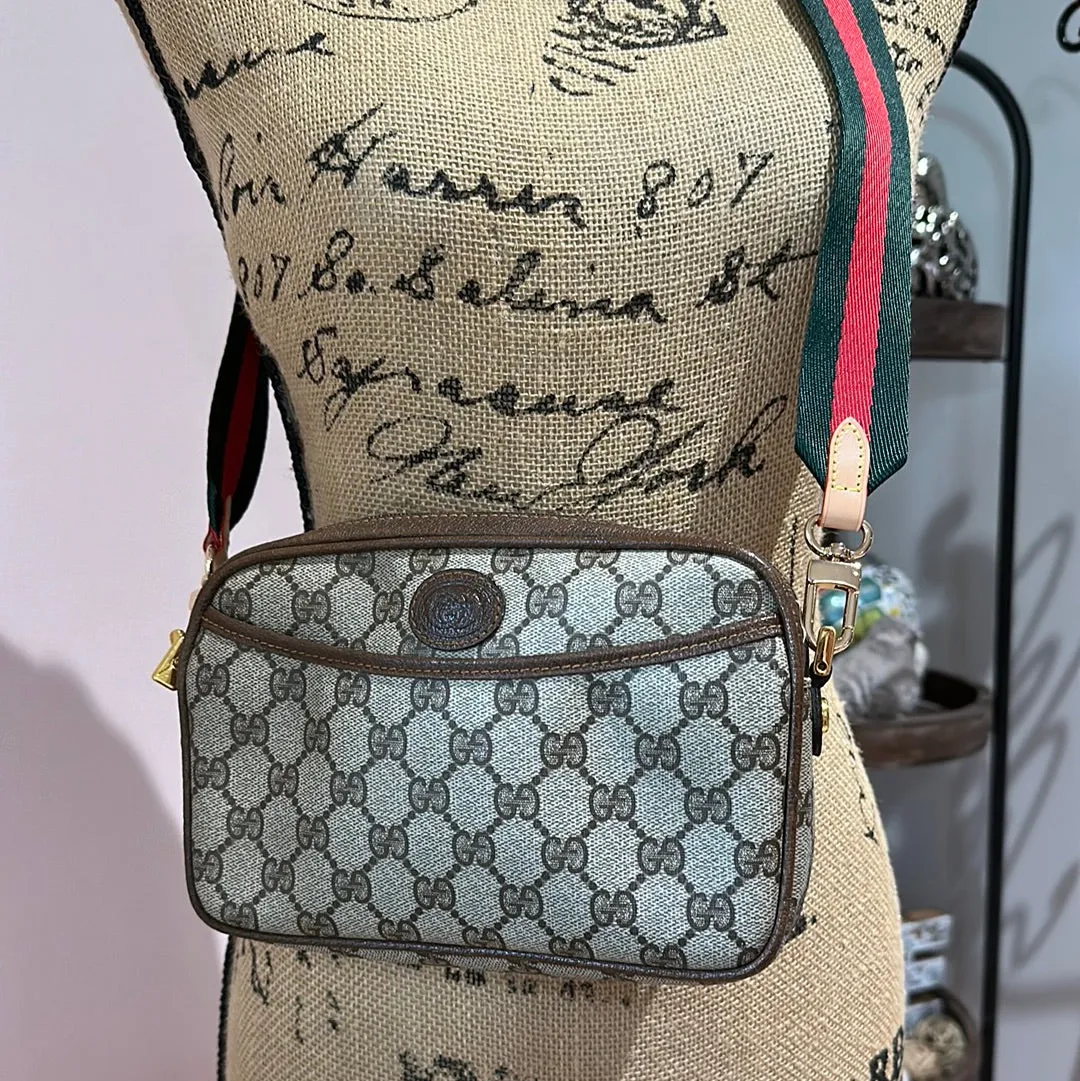 The Junco - Brown Vintage Gucci GG Crossbody