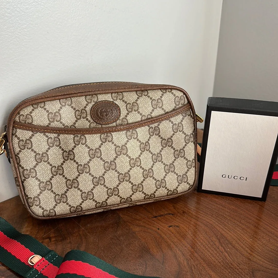 The Junco - Brown Vintage Gucci GG Crossbody