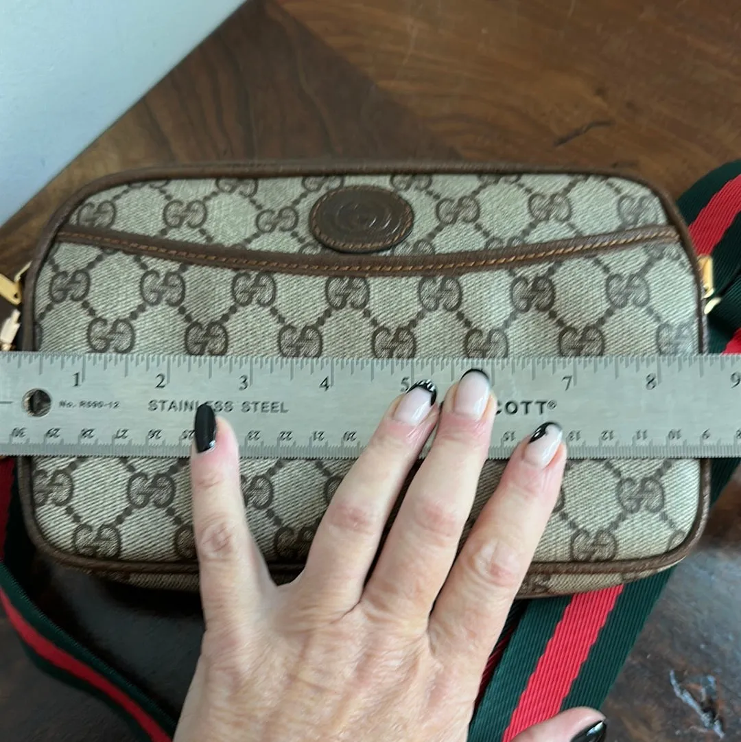 The Junco - Brown Vintage Gucci GG Crossbody